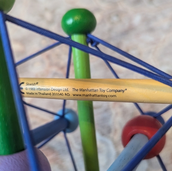 Skwish Colorburst Rattle & Teether - Picture 2 of 2